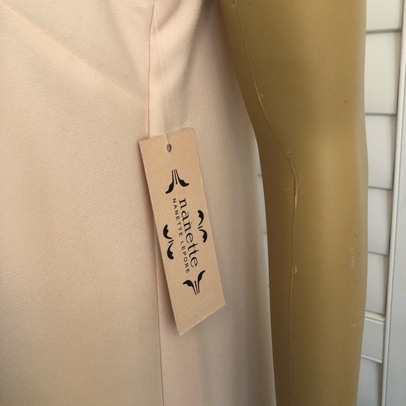 ❌SOLD❌ Nanette Lepore NWT Pleated Hem Dress - Picture 9 of 10